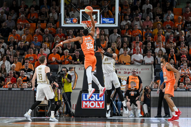 同时保持单 同时保持单